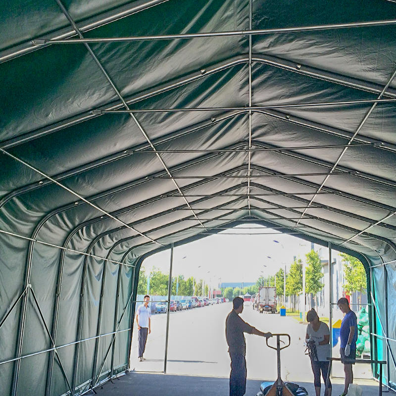 Przemysłowe namioty magazynowe o wymiarach 6X12 i wysokości 2,6 m, odporne na wysokie temperatury