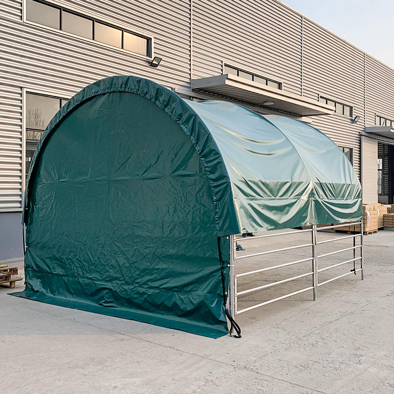 Przenośne schroniska dla zwierząt gospodarskich o wymiarach 4x4mx3,15m dla koni, krów i owiec