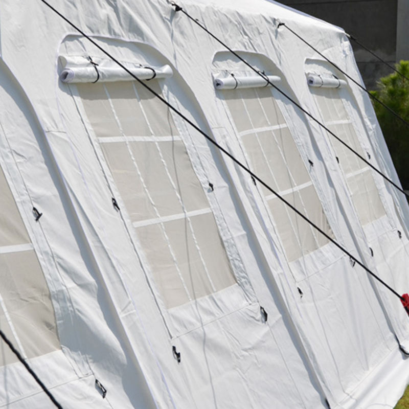 Uniwersalny, ognioodporny namiot typu Huggy o powierzchni 42 m² w standardzie UNICEF