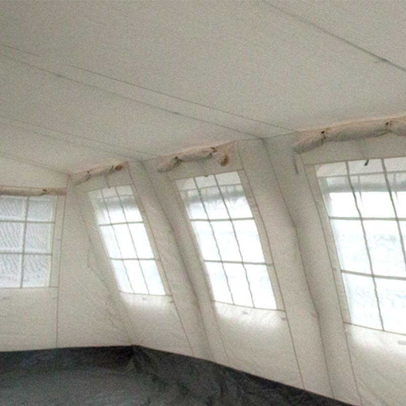 Uniwersalny, ognioodporny namiot typu Huggy o powierzchni 42 m² w standardzie UNICEF