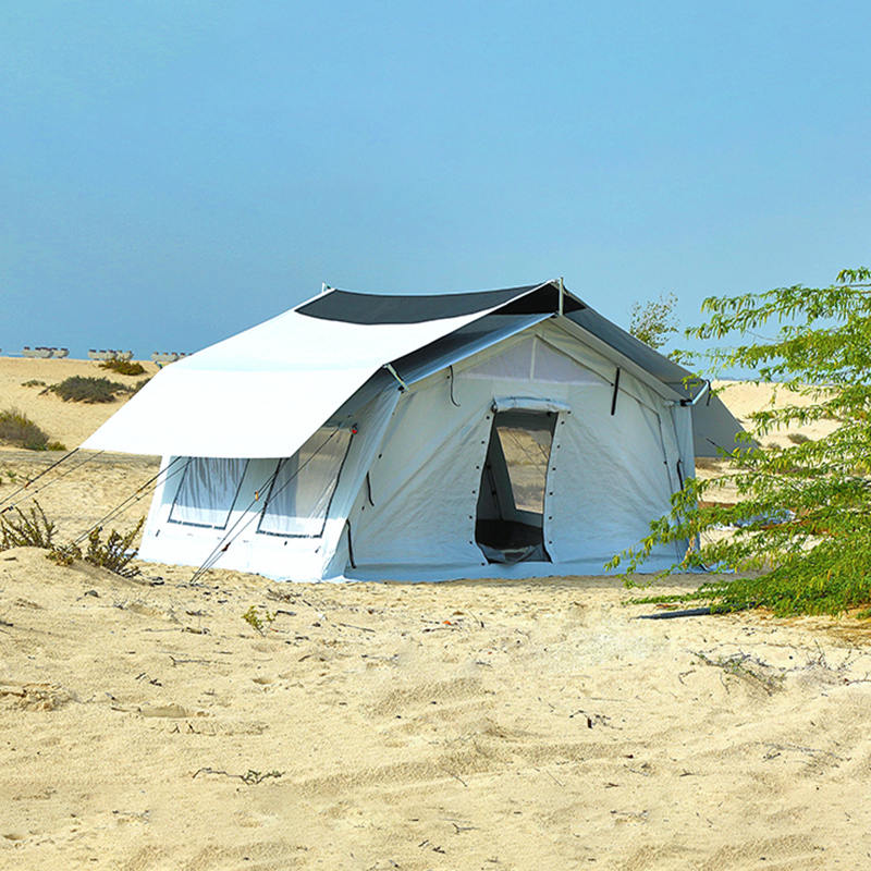 Uniwersalny namiot wielozadaniowy o powierzchni 24 m² UNICEF z dobrym systemem wentylacji