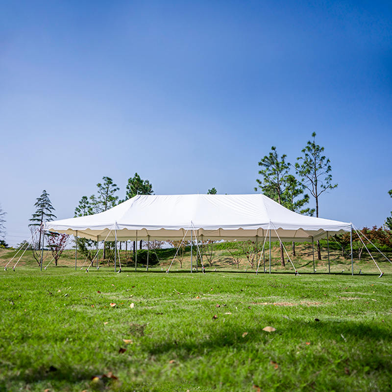 Namiot z baldachimem z PCV o wymiarach 20 