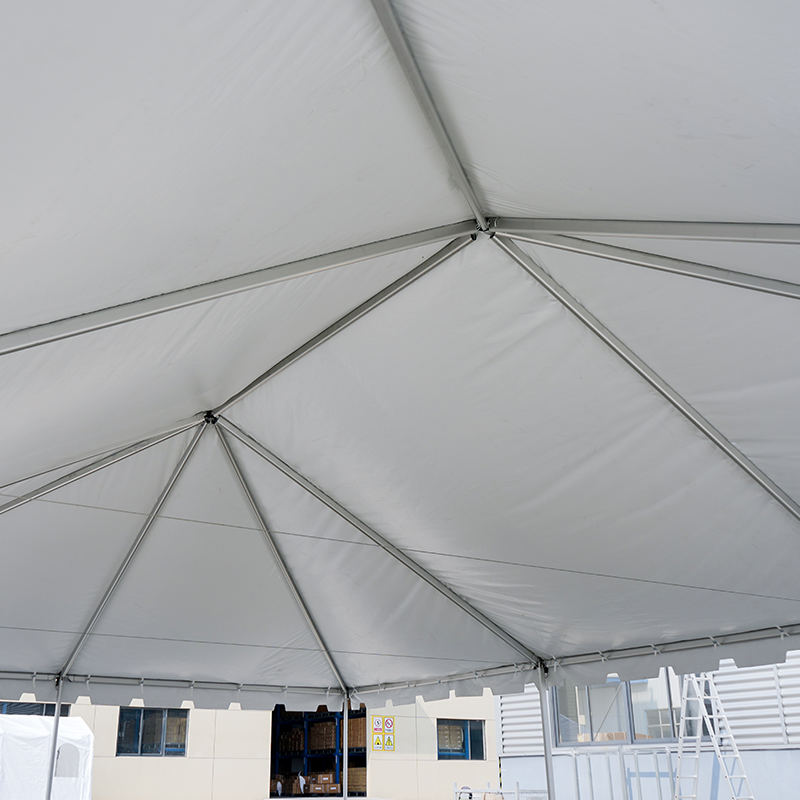 Rama zachodniego wybrzeża o wymiarach 30 cali x 45 cali (9 x 13,5 m) Namiot imprezowy z PCV z podwójną rurą aluminiową