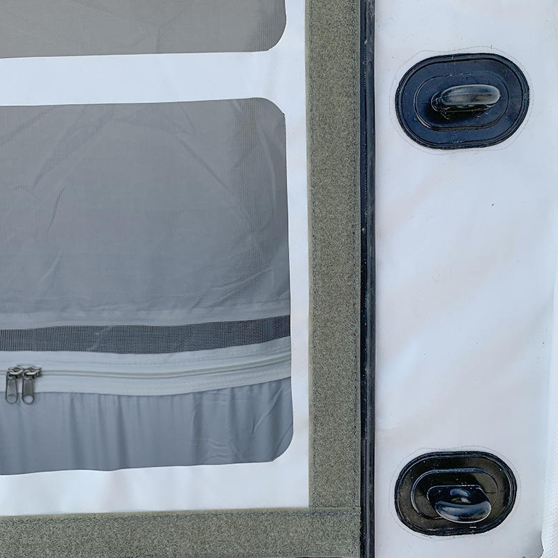 Nadmuchiwany namiot Czerwonego Krzyża o powierzchni 30 m²